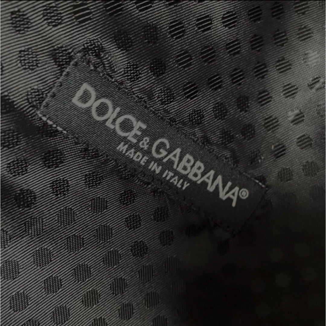 DOLCE&GABBANA(ドルチェアンドガッバーナ)の良品　DOLCE&GABBANA ジレ　ベスト　シングル　特大サイズ　裏地ドット メンズのトップス(ベスト)の商品写真