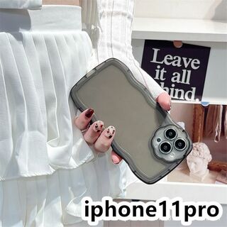 iphone11proケース 透明 波型花 ブラック448(iPhoneケース)