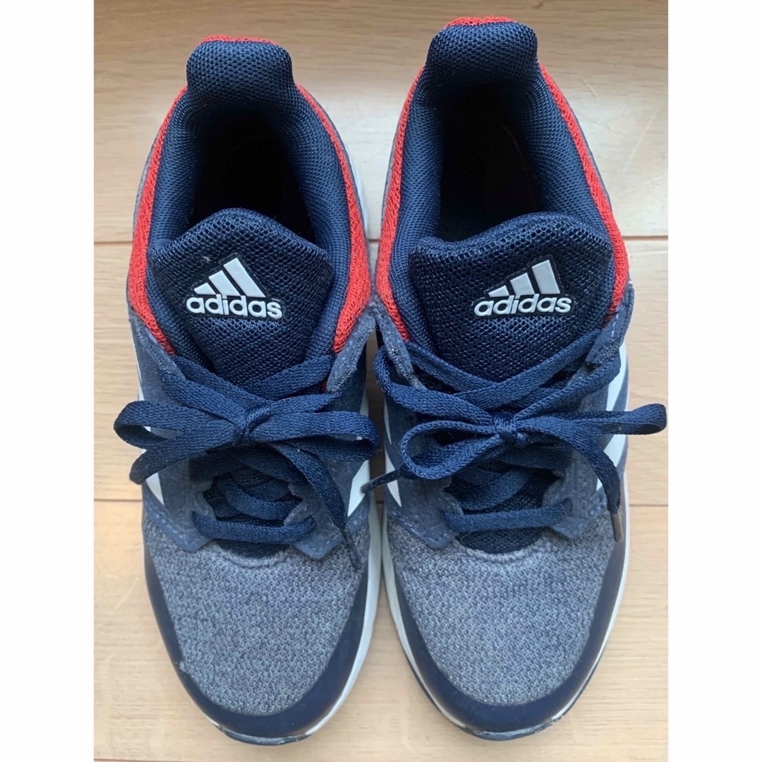 adidas(アディダス)のadidas  kids スニーカー　20cm キッズ/ベビー/マタニティのキッズ靴/シューズ(15cm~)(スニーカー)の商品写真