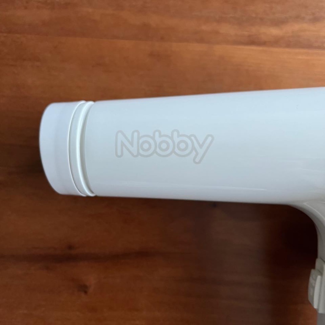 Nobby(ノビー)のノビー Nobby プロ用ヘアードライヤー / NB1902 ホワイト 日本製 スマホ/家電/カメラの美容/健康(ドライヤー)の商品写真