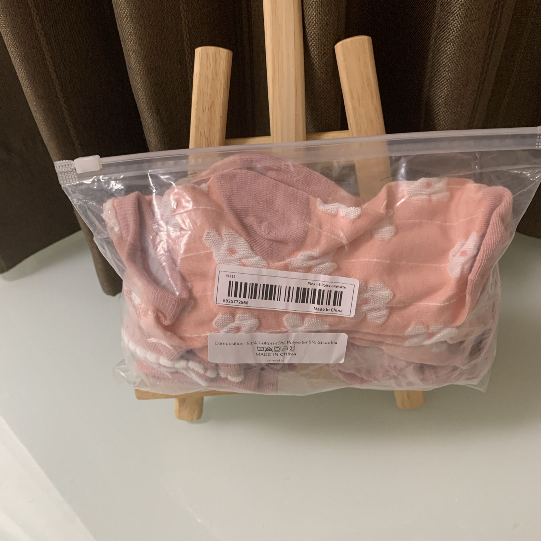 レディースソックス　ピンク花柄6足セット レディースのレッグウェア(ソックス)の商品写真