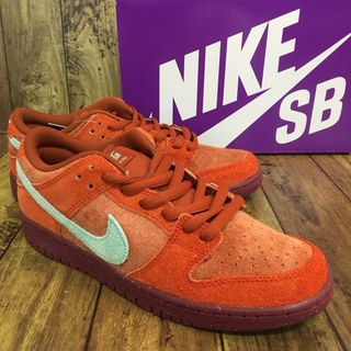 ナイキ(NIKE)のNIKE SB DUNK LOW PRO PRM MYSTIC RED ナイキ SB ダンク ロー プロ プレミアム ミスティックレッド【7397-004】(スニーカー)