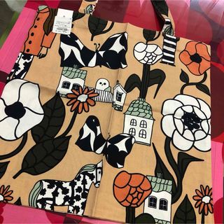 marimekko - ルック【新品ダグ付き】マリメッコ Marikyla(マリキュラ) トートバッグ