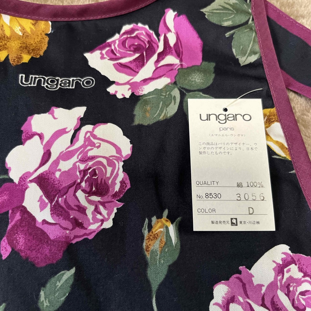 emanuel ungaro(エマニュエルウンガロ)のUNGARO ウンガロ　エプロン　花柄　バラ　ブランド　黒色　ローズ レディースのレディース その他(その他)の商品写真