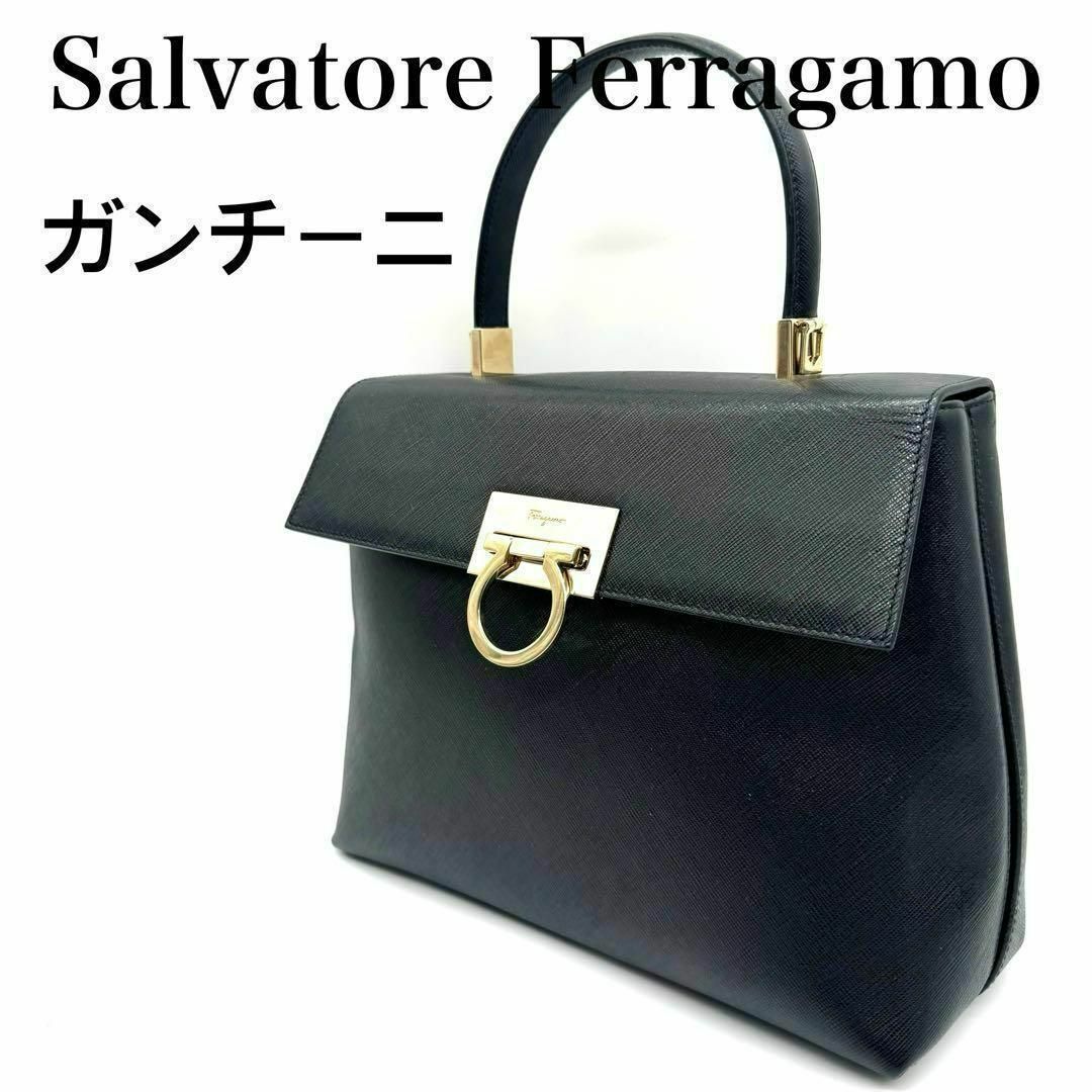 Salvatore Ferragamo(サルヴァトーレフェラガモ)の極美品✨Ferragamo フェラガモ ガンチーニ ハンドバッグ サフィアーノ レディースのバッグ(ハンドバッグ)の商品写真