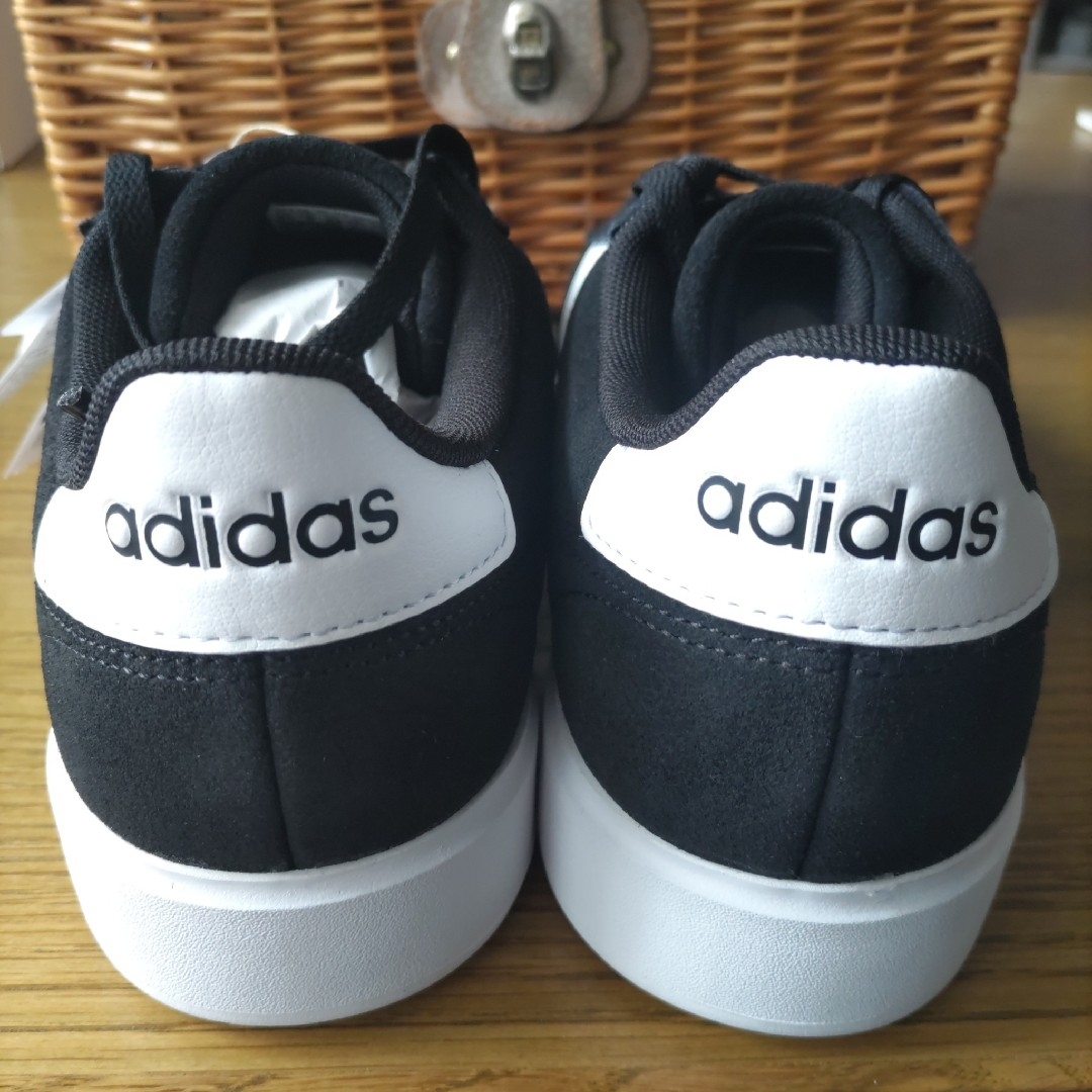 adidas(アディダス)のadidas　スニーカー　靴　26.5cm　メンズ　ブラック メンズの靴/シューズ(スニーカー)の商品写真