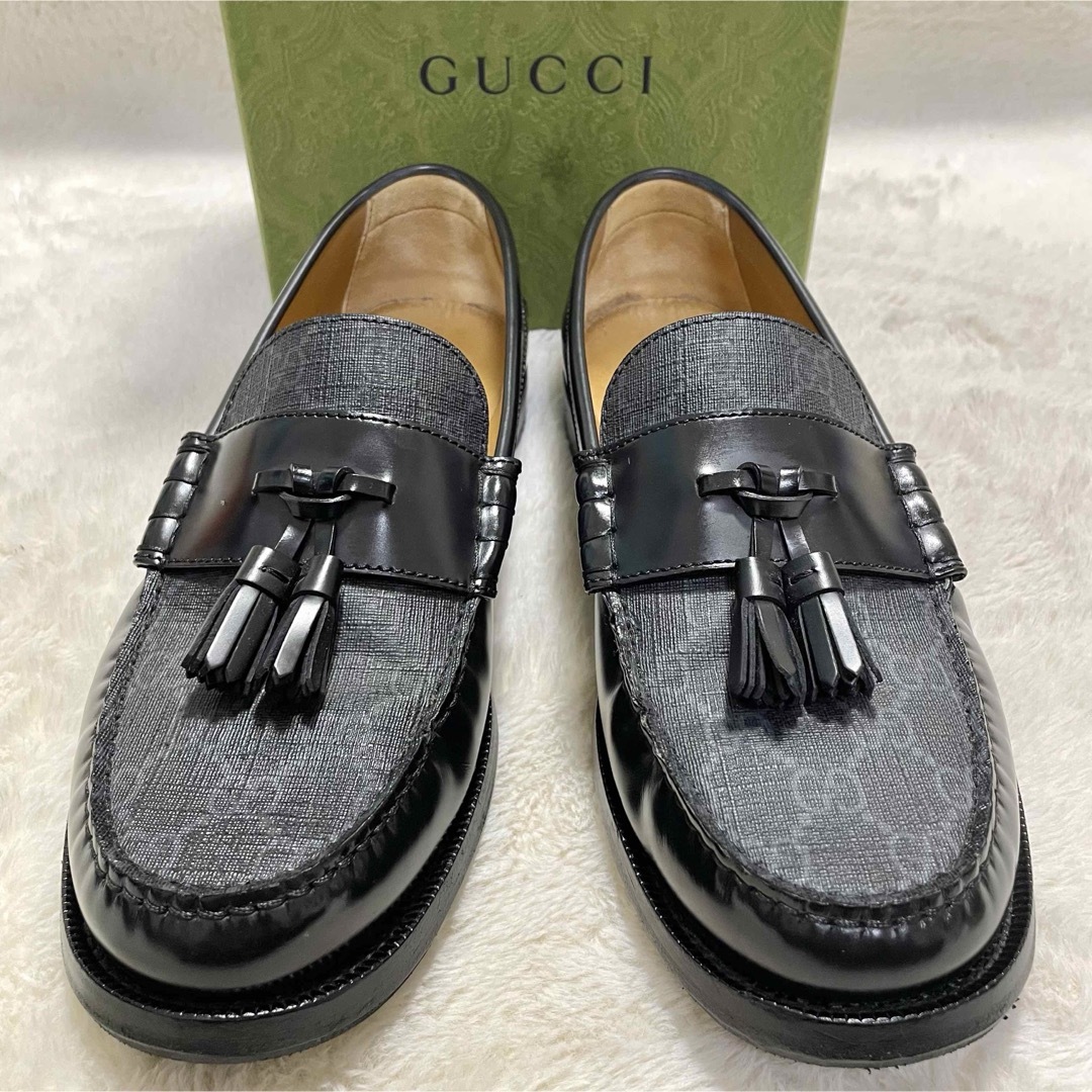 Gucci(グッチ)の箱付き 美品 GUCCI グッチ GGスプリーム タッセルローファー メンズの靴/シューズ(ドレス/ビジネス)の商品写真