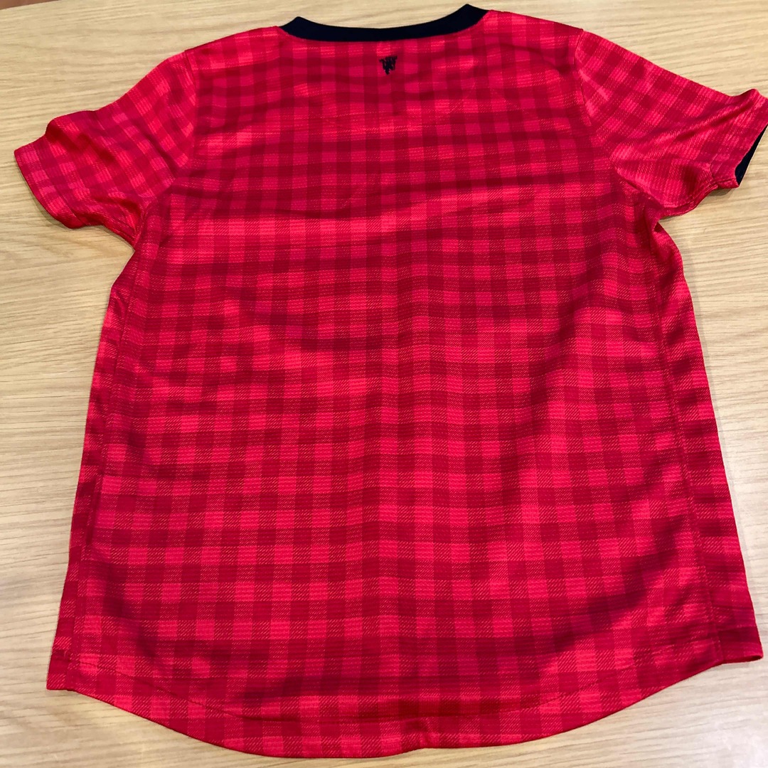 NIKE(ナイキ)のサッカー　kidsユニフォーム　XS キッズ/ベビー/マタニティのキッズ服男の子用(90cm~)(Tシャツ/カットソー)の商品写真