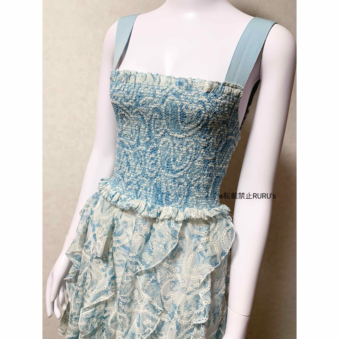Alice+Olivia - 新品新作 alice+olivia アイレット刺繍×ラッフル Alice+Olivia - 新品新作 alice+olivia アイレット刺繍×ラッフル