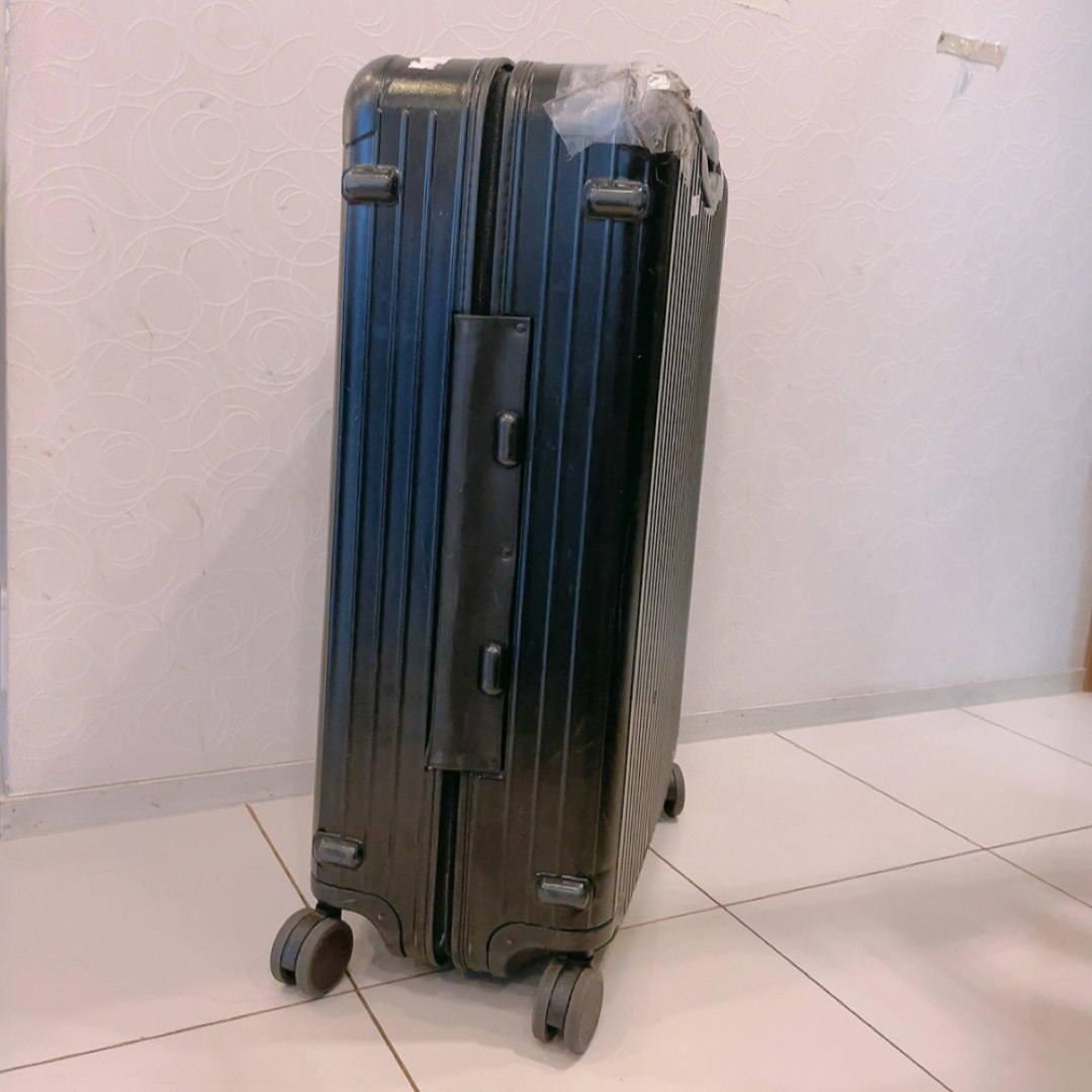 RIMOWA(リモワ)のリモワ ジャンク品  スーツケース メンズのバッグ(トラベルバッグ/スーツケース)の商品写真