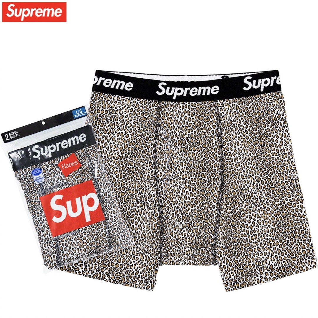 Supreme(シュプリーム)のステッカー付き　supreme®︎henes®︎ boxer brief1枚 メンズのアンダーウェア(ボクサーパンツ)の商品写真