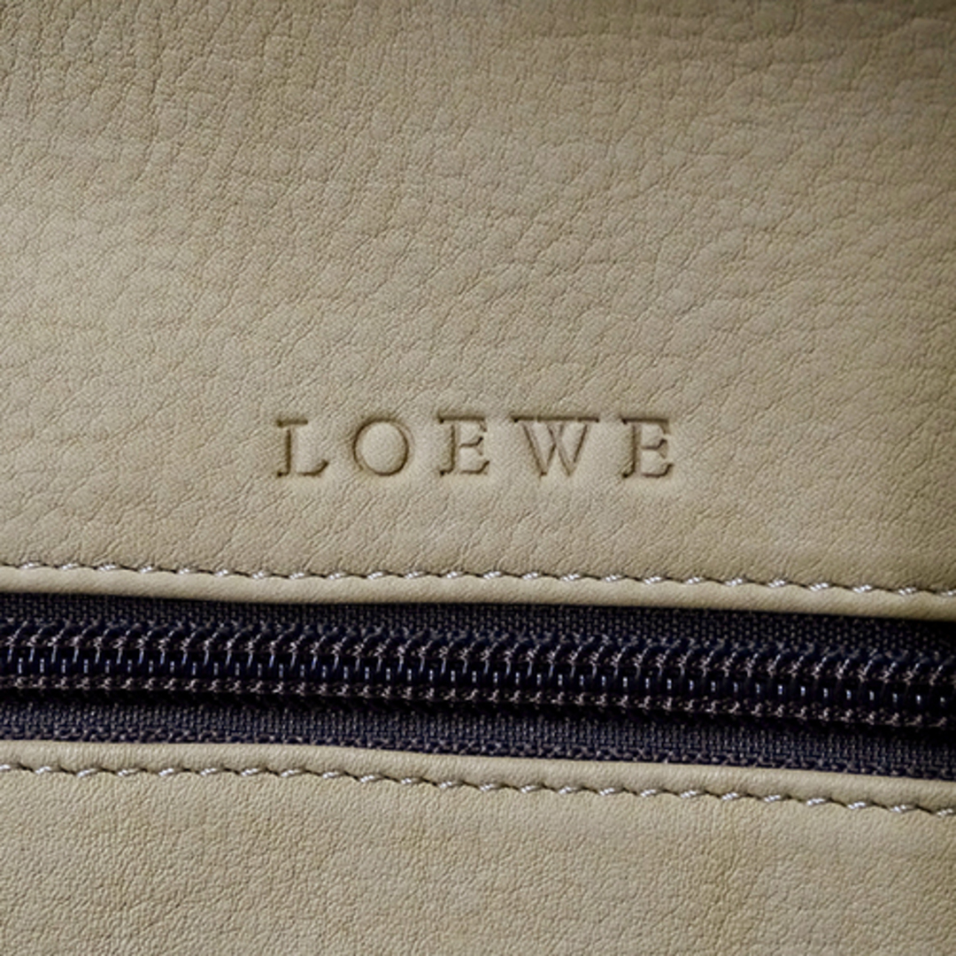 LOEWE(ロエベ)のロエベ LOEWE バッグ レディース ブランド ハンドバッグ アマソナ 32 スエード ベージュ ブラウン 大容量 おしゃれ シンプル 【中古】 レディースのバッグ(ハンドバッグ)の商品写真