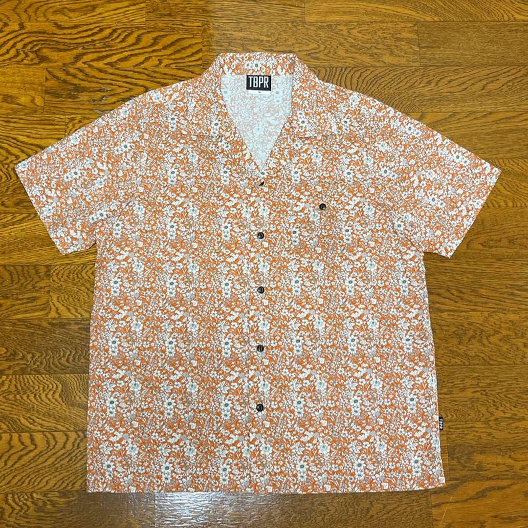 TIGHTBOOTH アロハ シャツ+パンツ セットアップ 花柄 オレンジ M メンズのトップス(Tシャツ/カットソー(半袖/袖なし))の商品写真