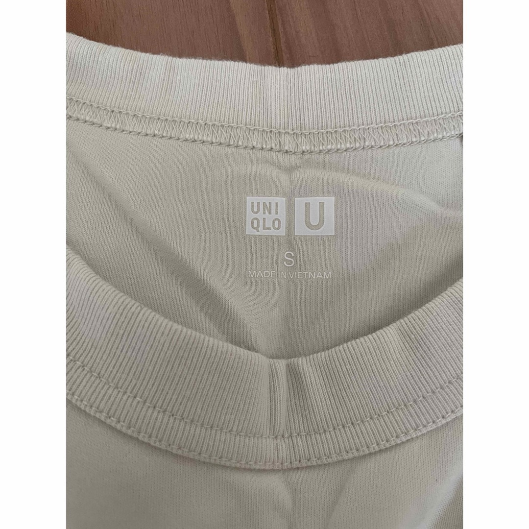 UNIQLO(ユニクロ)のUNIQLO 美品　ほぼ新品未使用　ワンピース　半袖　ベージュ　S 春夏　 レディースのワンピース(ひざ丈ワンピース)の商品写真