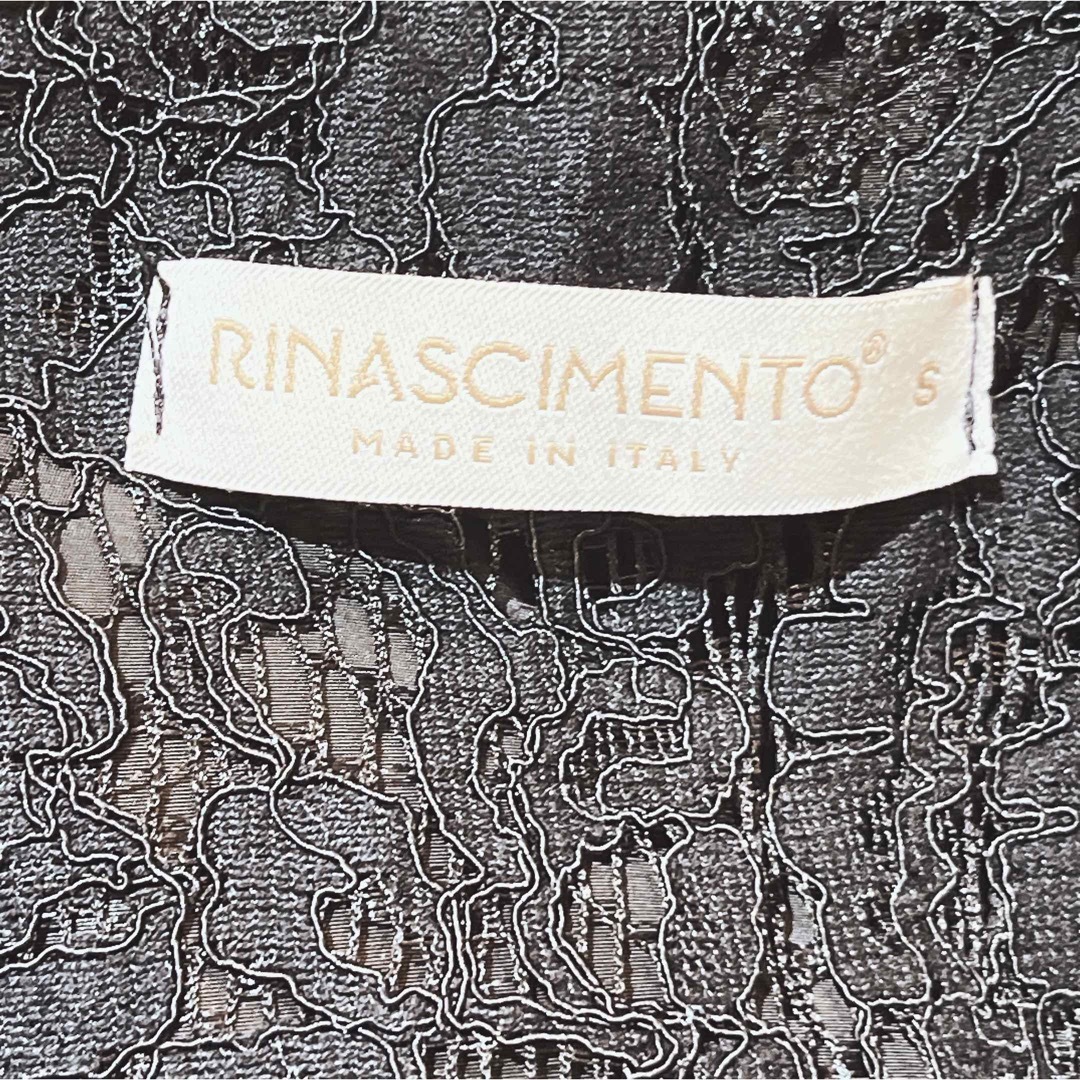 RINASCIMENTO(リナシメント)のRINASCIMENTO コート レディースのジャケット/アウター(トレンチコート)の商品写真