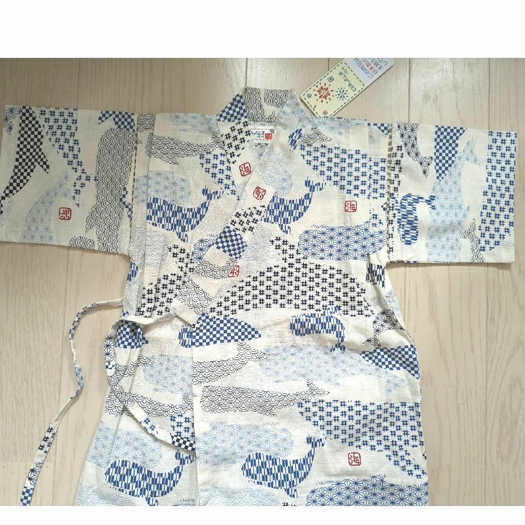 １１０★くろわっさんずべべ★クジラ柄甚平★日本製★新品 キッズ/ベビー/マタニティのキッズ服男の子用(90cm~)(甚平/浴衣)の商品写真