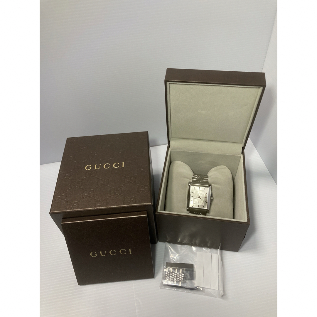 Gucci(グッチ)のGUCCI グッチ　時計　メンズ　未使用 メンズの時計(腕時計(アナログ))の商品写真
