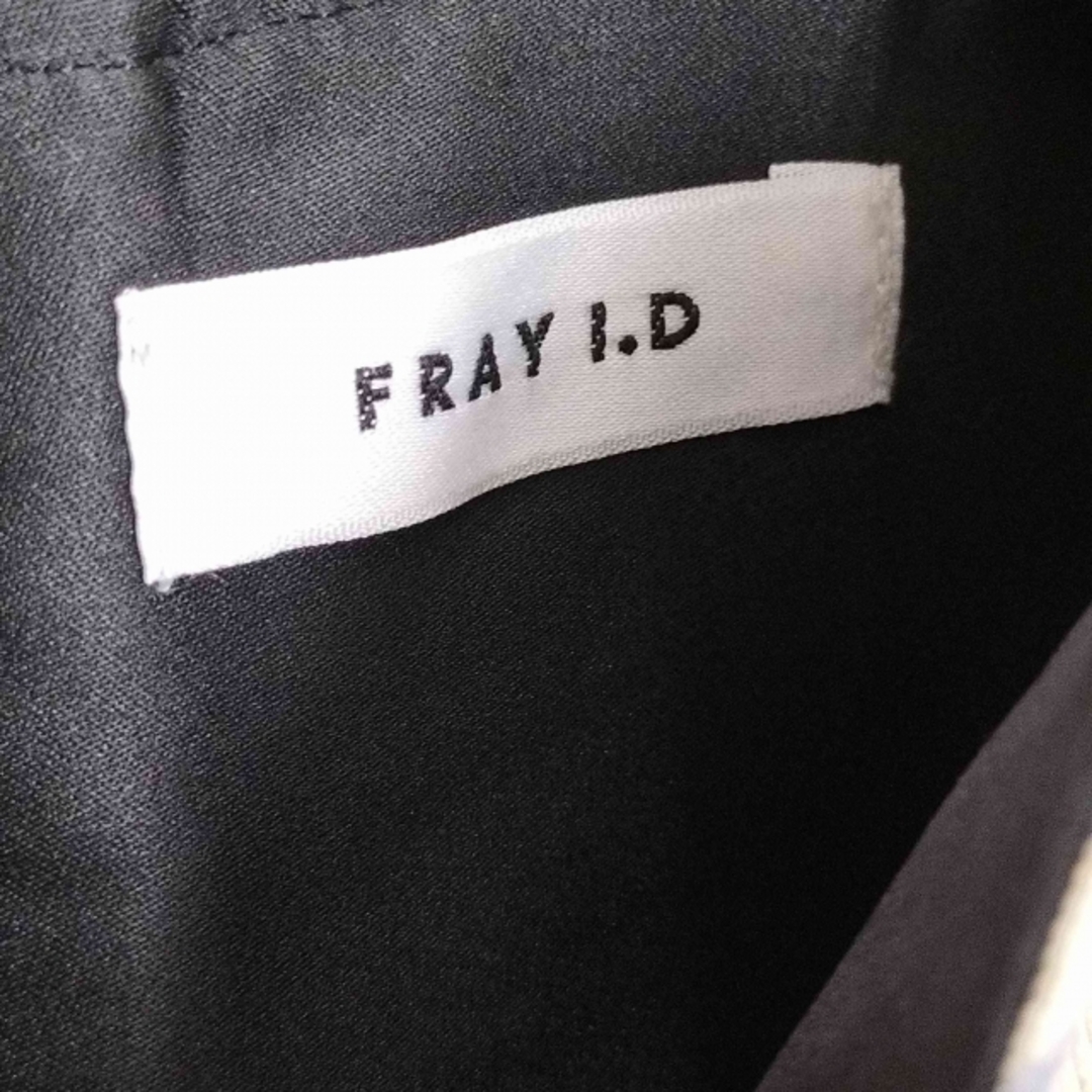 FRAY I.D(フレイアイディー)のFRAY I.D(フレイアイディー) Deveauxハイウエストフラワースカート レディースのスカート(その他)の商品写真