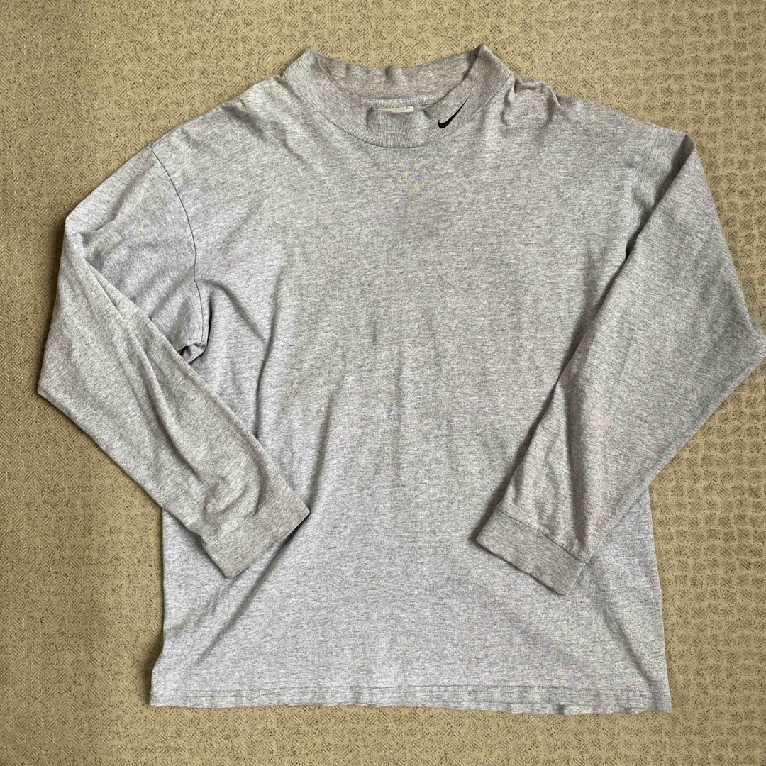 NIKE(ナイキ)の90s ヴィンテージ NIKE ナイキ モックネック aコムドットやまと着用 メンズのトップス(Tシャツ/カットソー(七分/長袖))の商品写真