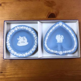 ウェッジウッド(WEDGWOOD)の新品 未使用 ウェッジウッド 小皿 2枚セット 箱付き(食器)