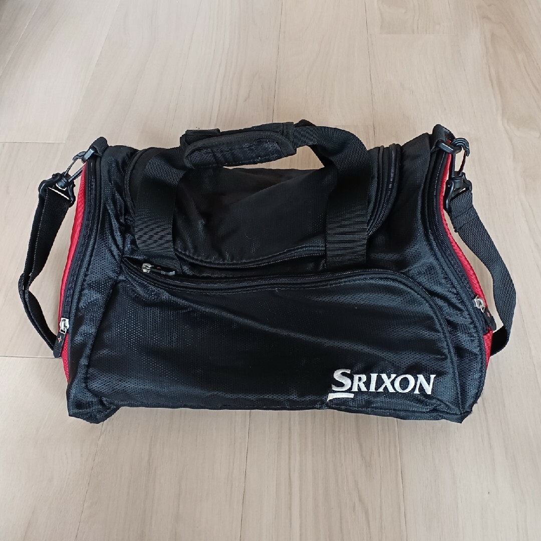 スポーツバッグ　SRIXON レディースのバッグ(ボストンバッグ)の商品写真