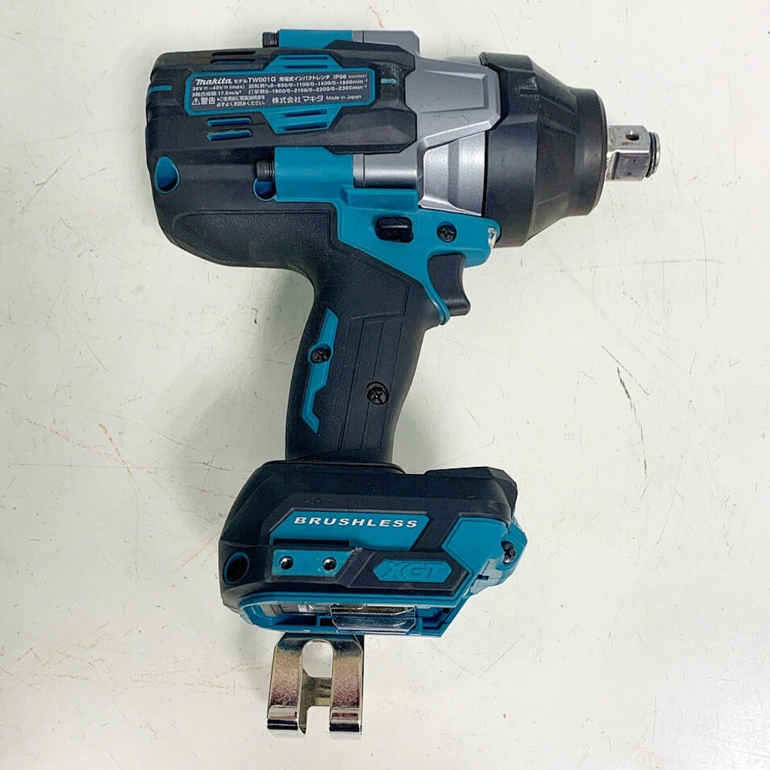 Makita(マキタ)の♭♭MAKITA マキタ 充電式インパクトレンチ　40Ｖ　充電器・充電池2個（充電回数1回ずつ）・ケース付 TW001G ブルー インテリア/住まい/日用品のインテリア/住まい/日用品 その他(その他)の商品写真