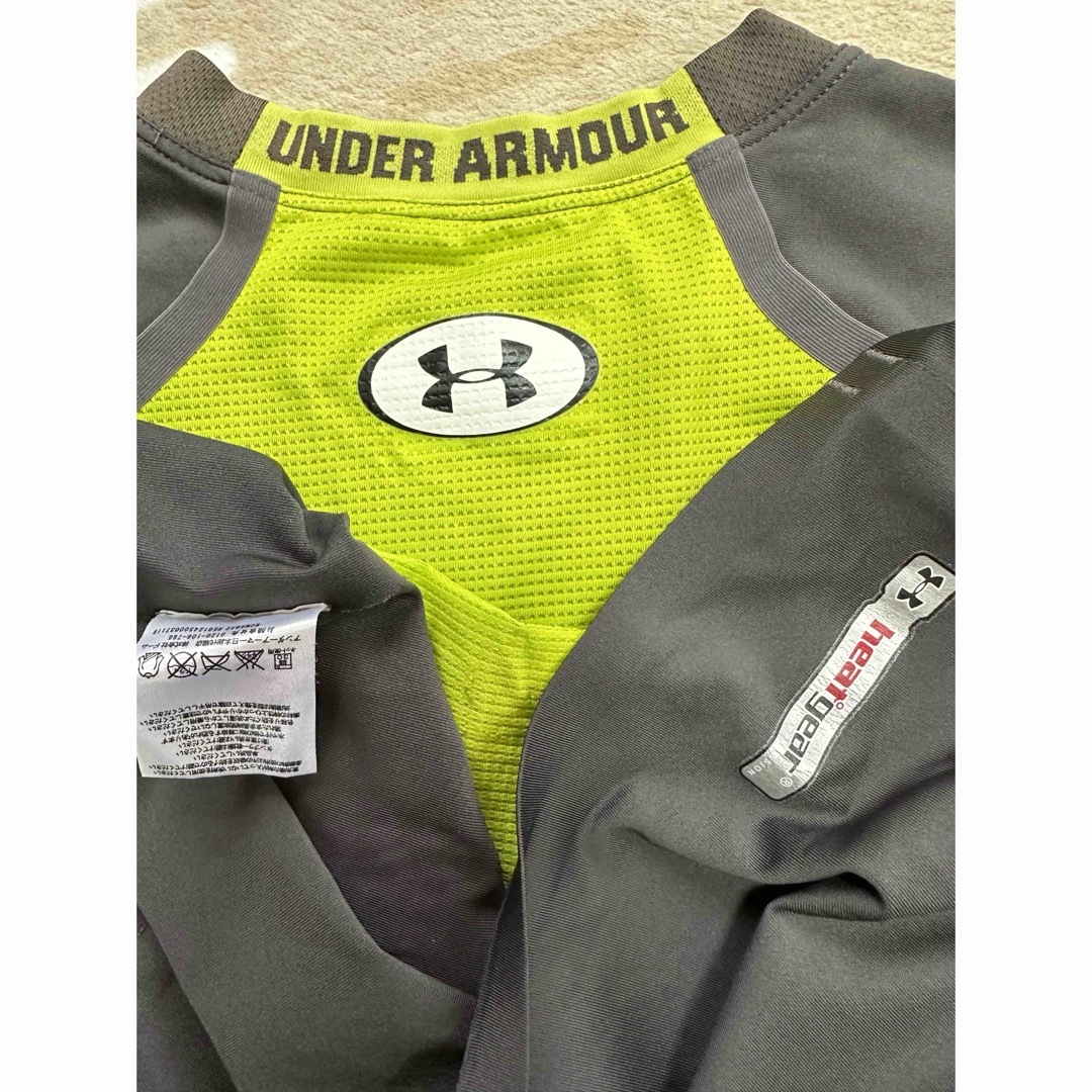 UNDER ARMOUR(アンダーアーマー)の⭐️UNDER ARMOUR⭐️アンダーアーマー ⭐️2枚セット⭐️ スポーツ/アウトドアのサッカー/フットサル(ウェア)の商品写真