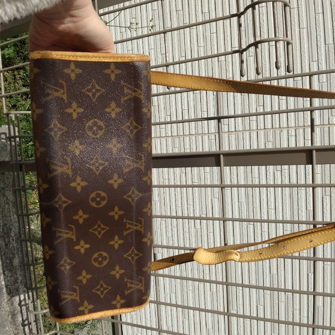 LOUIS VUITTON(ルイヴィトン)のルイヴィトン　ショルダーバッグ　ポパンクールロン　斜め掛け レディースのバッグ(ショルダーバッグ)の商品写真