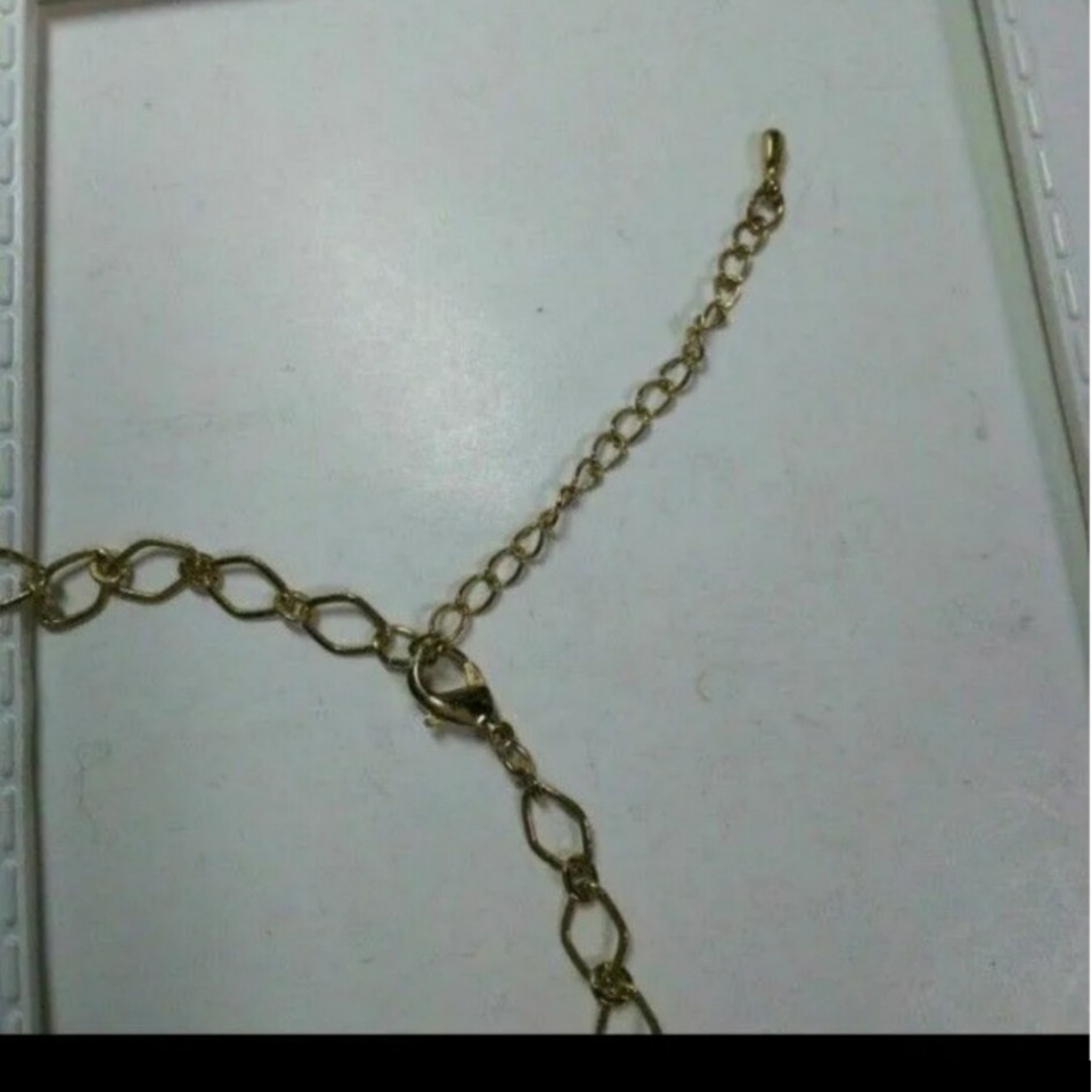 ダイヤ型チェーン チョーカー ゴールド色 ネックレス アクセサリー レディースのアクセサリー(ネックレス)の商品写真