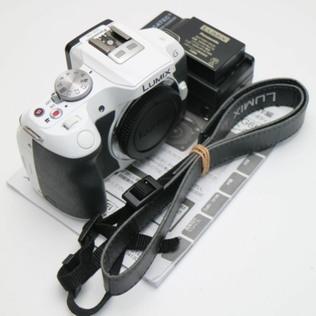 Panasonic(パナソニック)の超美品 DMC-G6 LUMIX ホワイト  M555 スマホ/家電/カメラのカメラ(ミラーレス一眼)の商品写真
