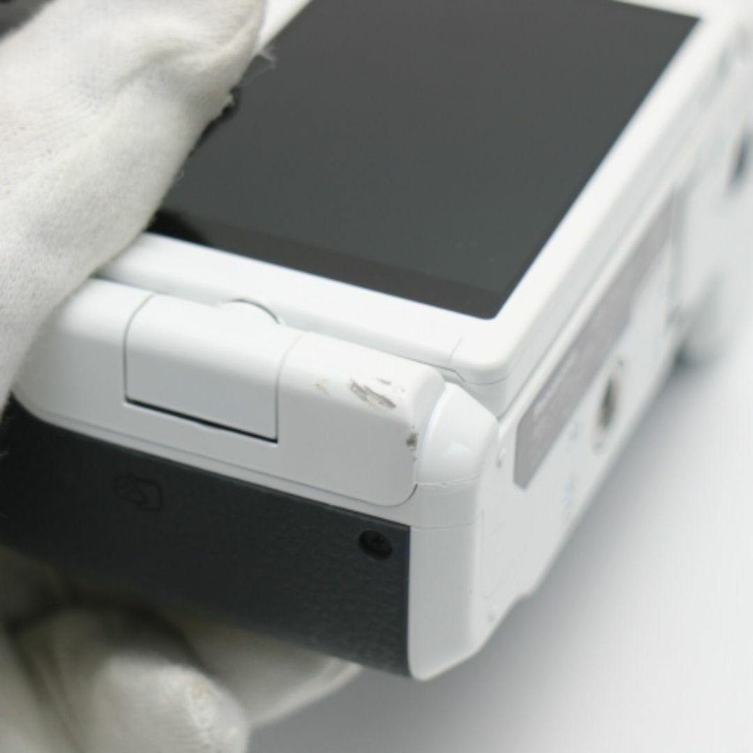 Panasonic(パナソニック)の超美品 DMC-G6 LUMIX ホワイト  M555 スマホ/家電/カメラのカメラ(ミラーレス一眼)の商品写真