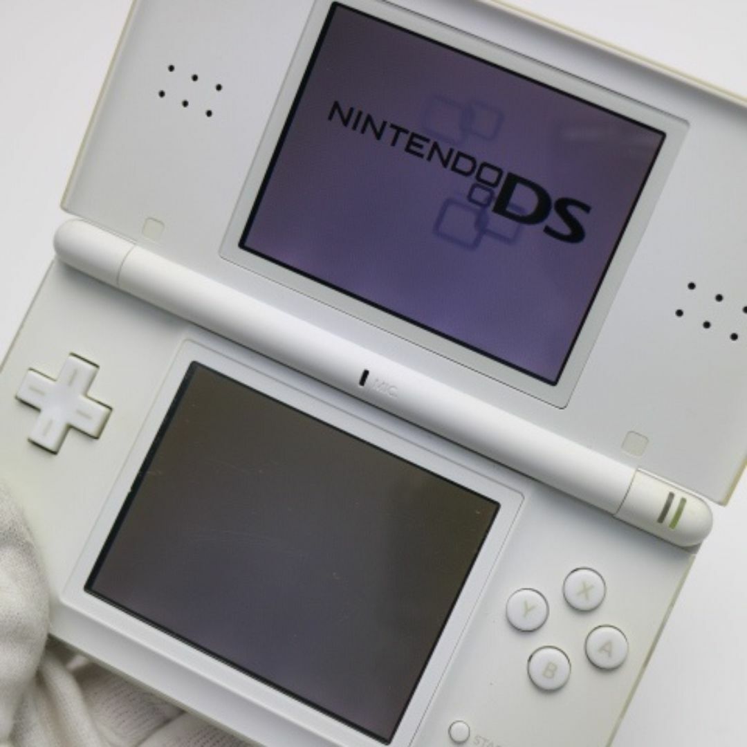 ニンテンドーDS(ニンテンドーDS)の良品中古 ニンテンドーDS Lite ライト ホワイト  M555 エンタメ/ホビーのゲームソフト/ゲーム機本体(携帯用ゲーム機本体)の商品写真