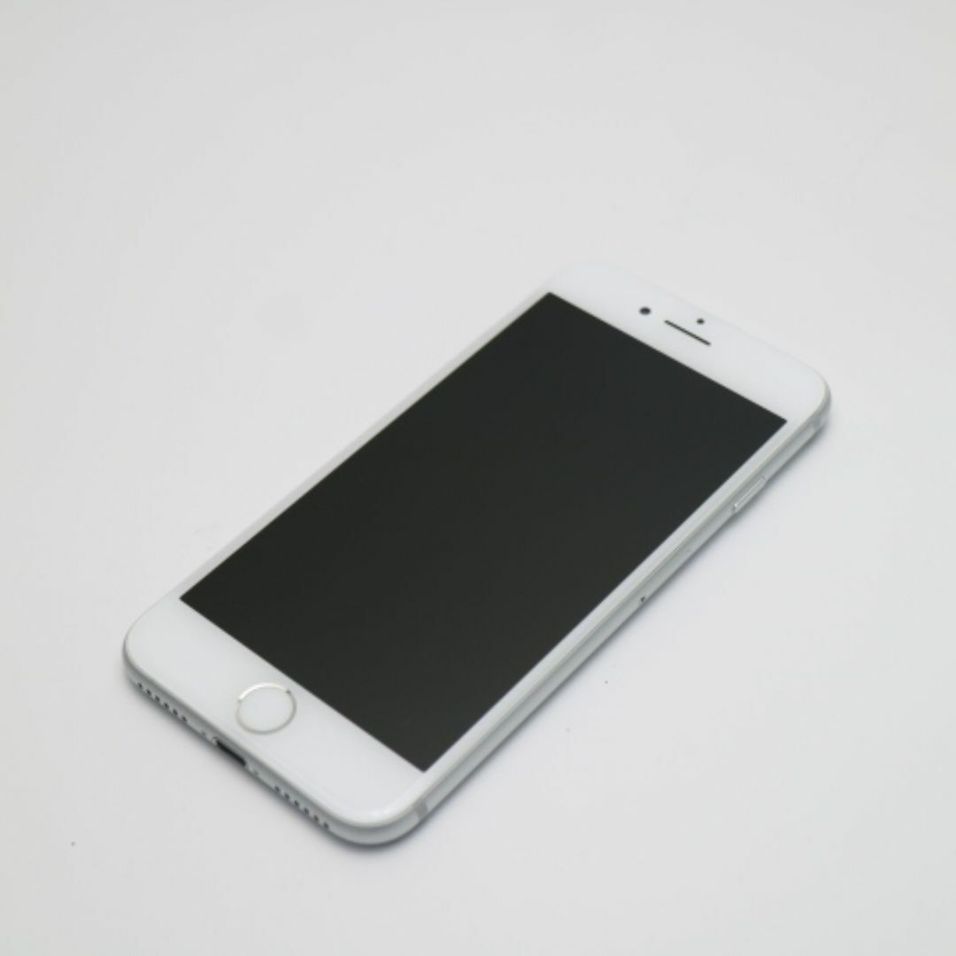 iPhone(アイフォーン)の新品同様 SIMフリー iPhone7 32GB シルバー  M555 スマホ/家電/カメラのスマートフォン/携帯電話(スマートフォン本体)の商品写真