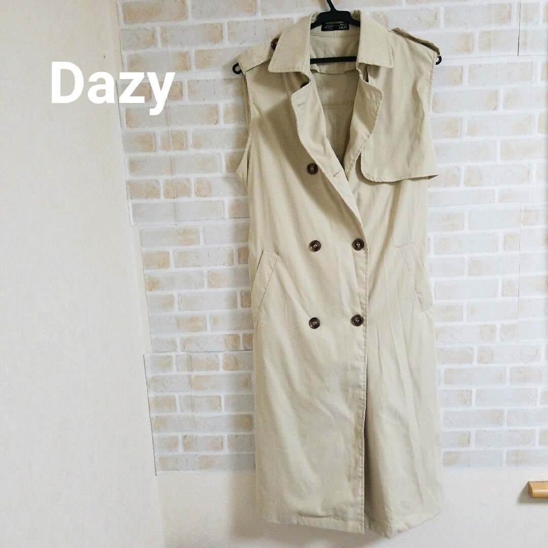 Dazy ロングトレンチジレ レディースのトップス(ベスト/ジレ)の商品写真