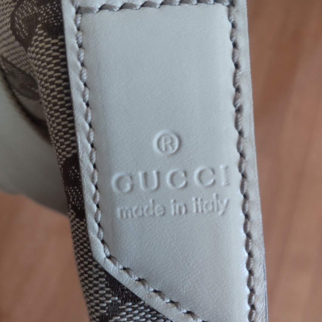 Gucci(グッチ)のGUCCI ショルダーバッグ レディースのバッグ(ショルダーバッグ)の商品写真