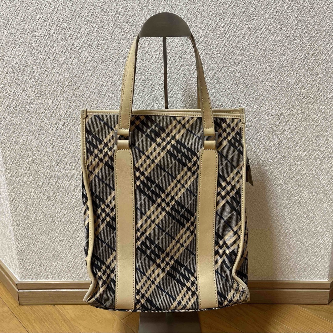 BURBERRY BLUE LABEL(バーバリーブルーレーベル)のバーバリーブルーレーベル レザー キャンバス チェック トートバッグ ベージュ レディースのバッグ(トートバッグ)の商品写真