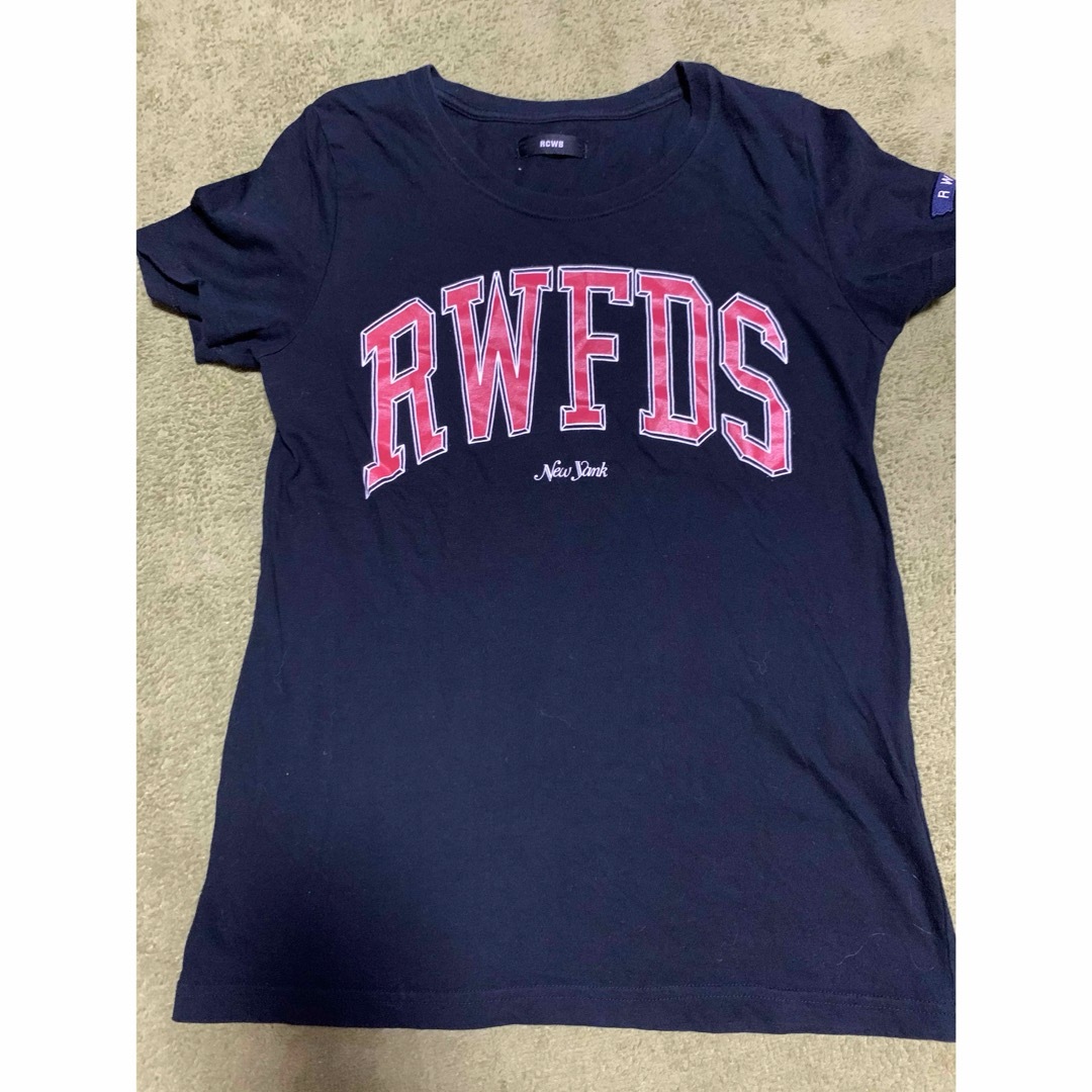 RODEO CROWNS WIDE BOWL(ロデオクラウンズワイドボウル)のRODEO CROWNS Tシャツ レディースのトップス(Tシャツ(半袖/袖なし))の商品写真