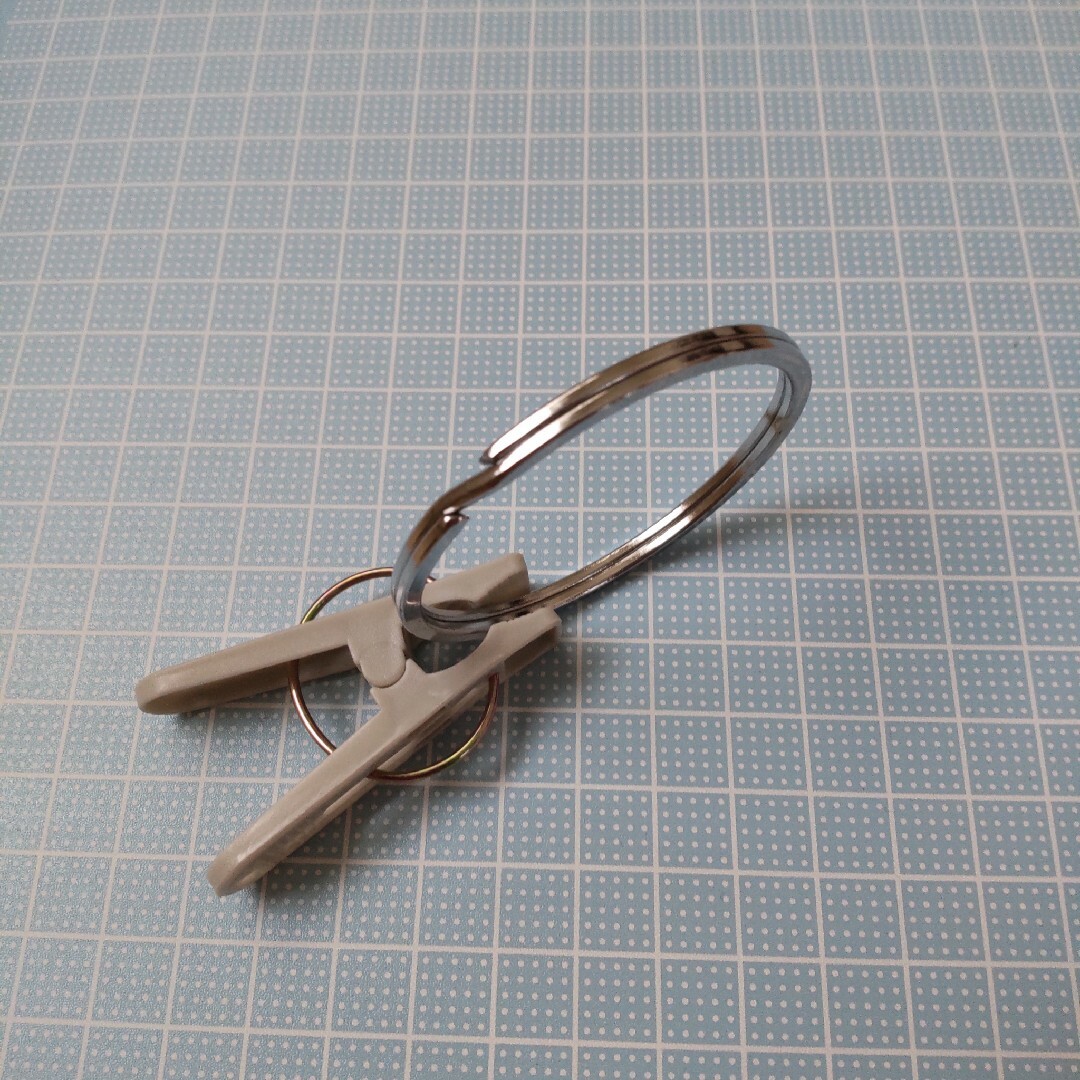 キーホルダー キーリング 直径約55mm メンズのファッション小物(キーホルダー)の商品写真