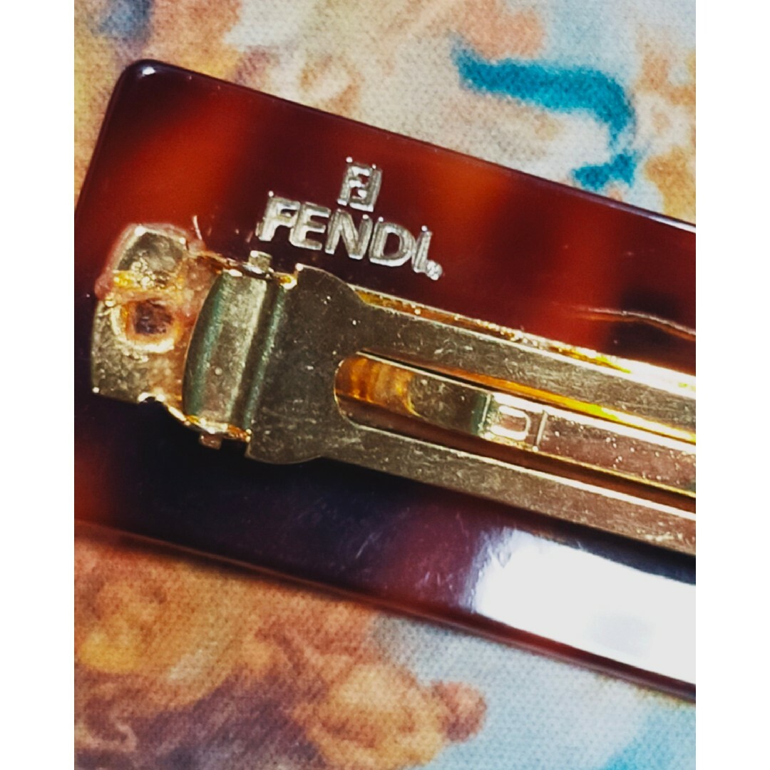 FENDI(フェンディ)のフェンディFENDI⭐かんざしとバレッタのセット⭐ レディースのヘアアクセサリー(その他)の商品写真