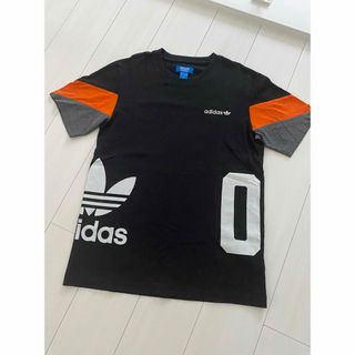 adidas - アディダス　デカロゴTシャツ