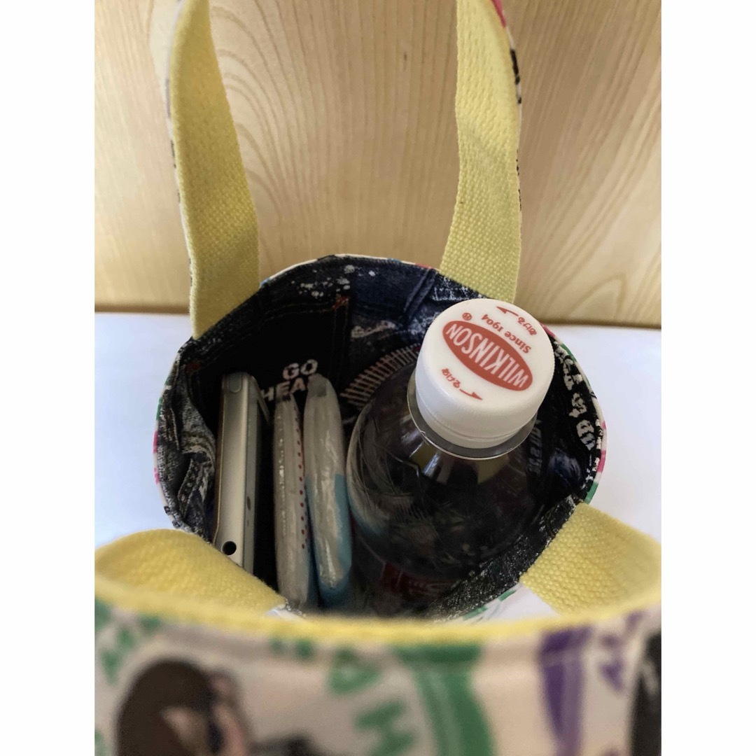 【L】コーヒーホルダー　SnowMan ミニトートバッグ　ハンドメイド レディースのバッグ(トートバッグ)の商品写真