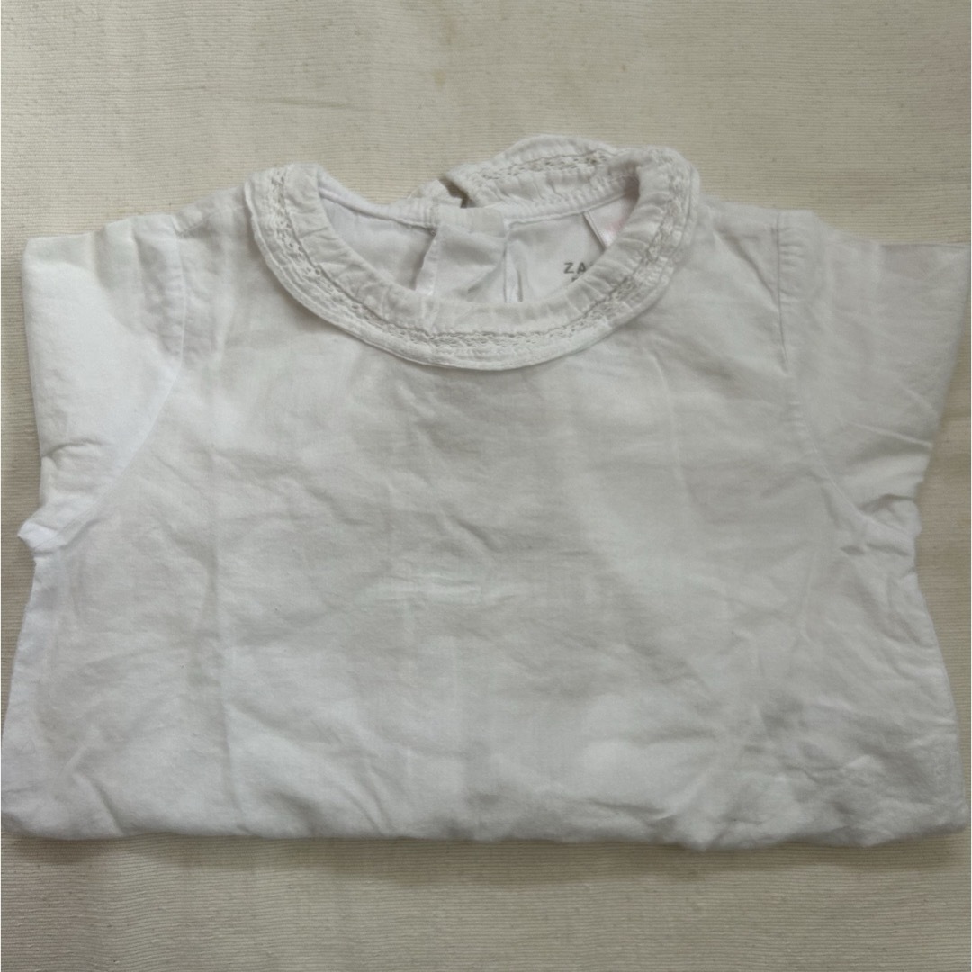 ZARA KIDS(ザラキッズ)のZARA ザラ　コットンロンパース　サイズ6-9M キッズ/ベビー/マタニティのベビー服(~85cm)(ロンパース)の商品写真