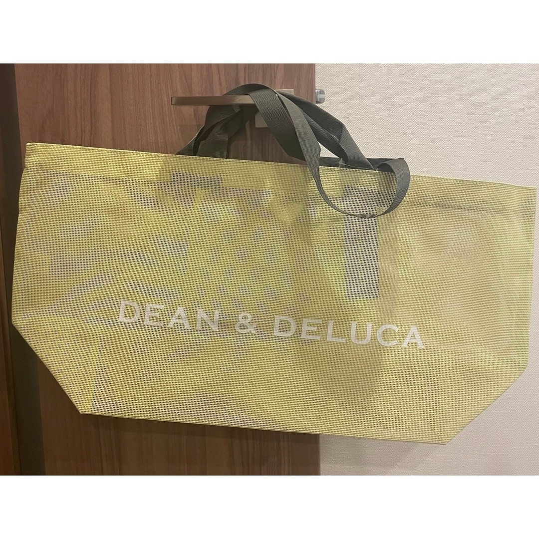 DEAN & DELUCA(ディーンアンドデルーカ)の【新品】DEAN＆DELUCAディーン&デルーカメッシュバックイエローBIG レディースのバッグ(トートバッグ)の商品写真