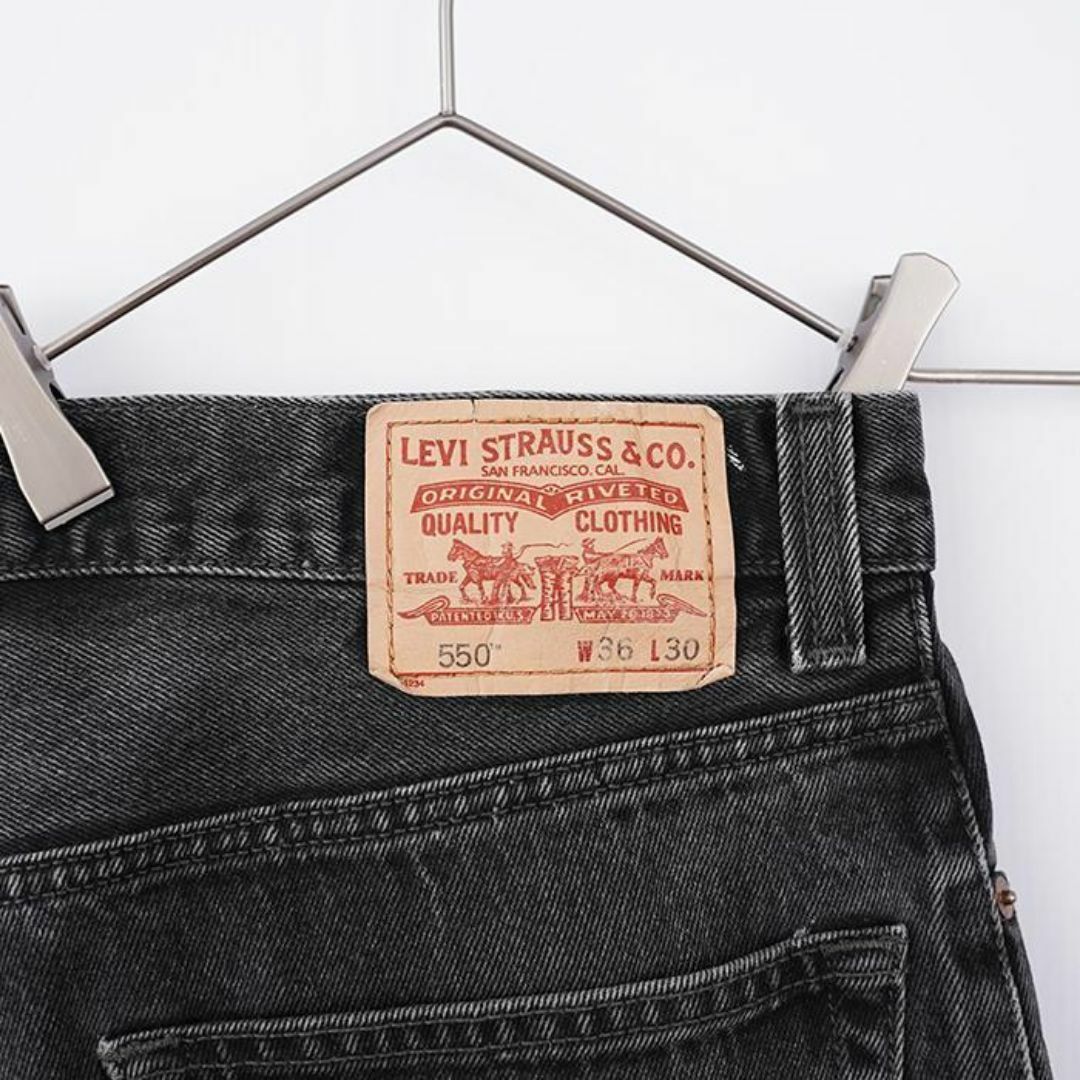 Levi's(リーバイス)のリーバイス550 Levis W36 ブラックデニム 黒 バギーパンツ 9109 メンズのパンツ(デニム/ジーンズ)の商品写真