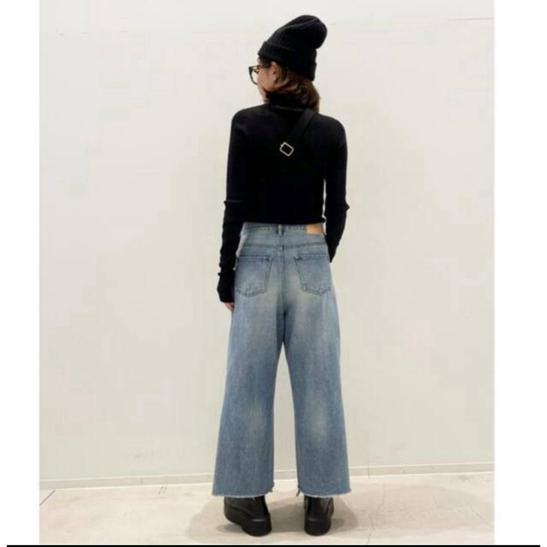 L'Appartement DEUXIEME CLASSE(アパルトモンドゥーズィエムクラス)の【L’Appartement】cropped wide denim 28 レディースのパンツ(デニム/ジーンズ)の商品写真