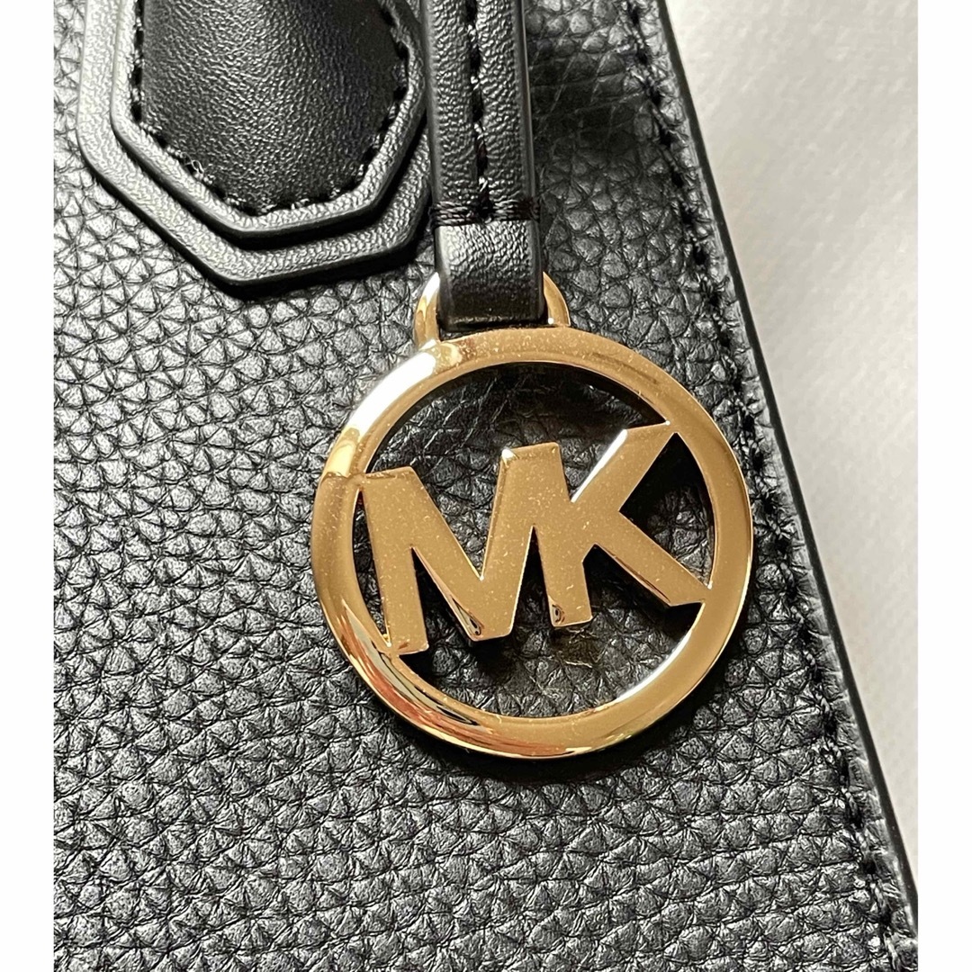 Michael Kors(マイケルコース)のマイケルコース  ショッパートート クロスボディ エクストラスモール レディースのバッグ(トートバッグ)の商品写真