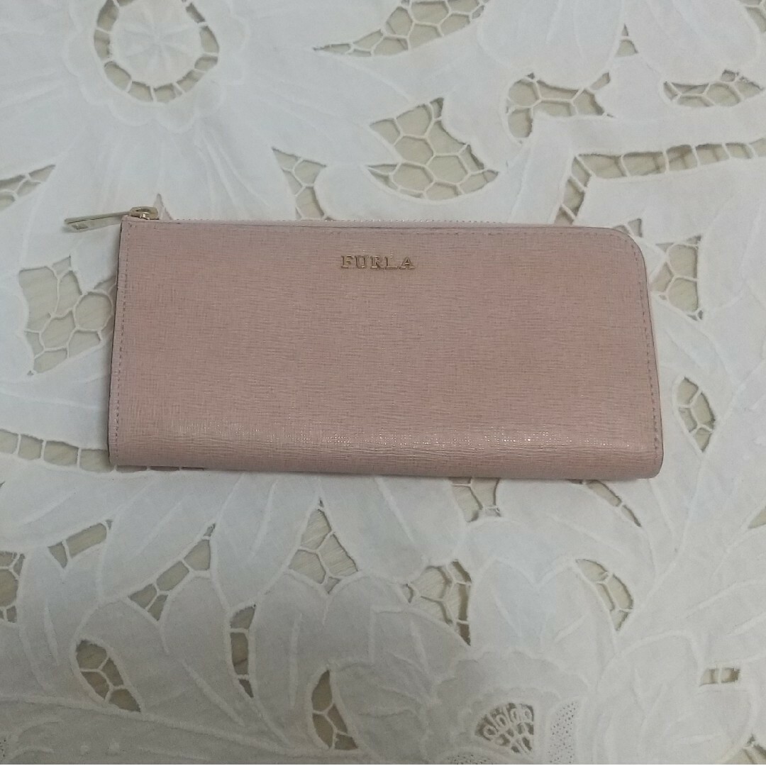 Furla(フルラ)のFURLA くすみピンク長財布 数回使用のみ レディースのファッション小物(財布)の商品写真