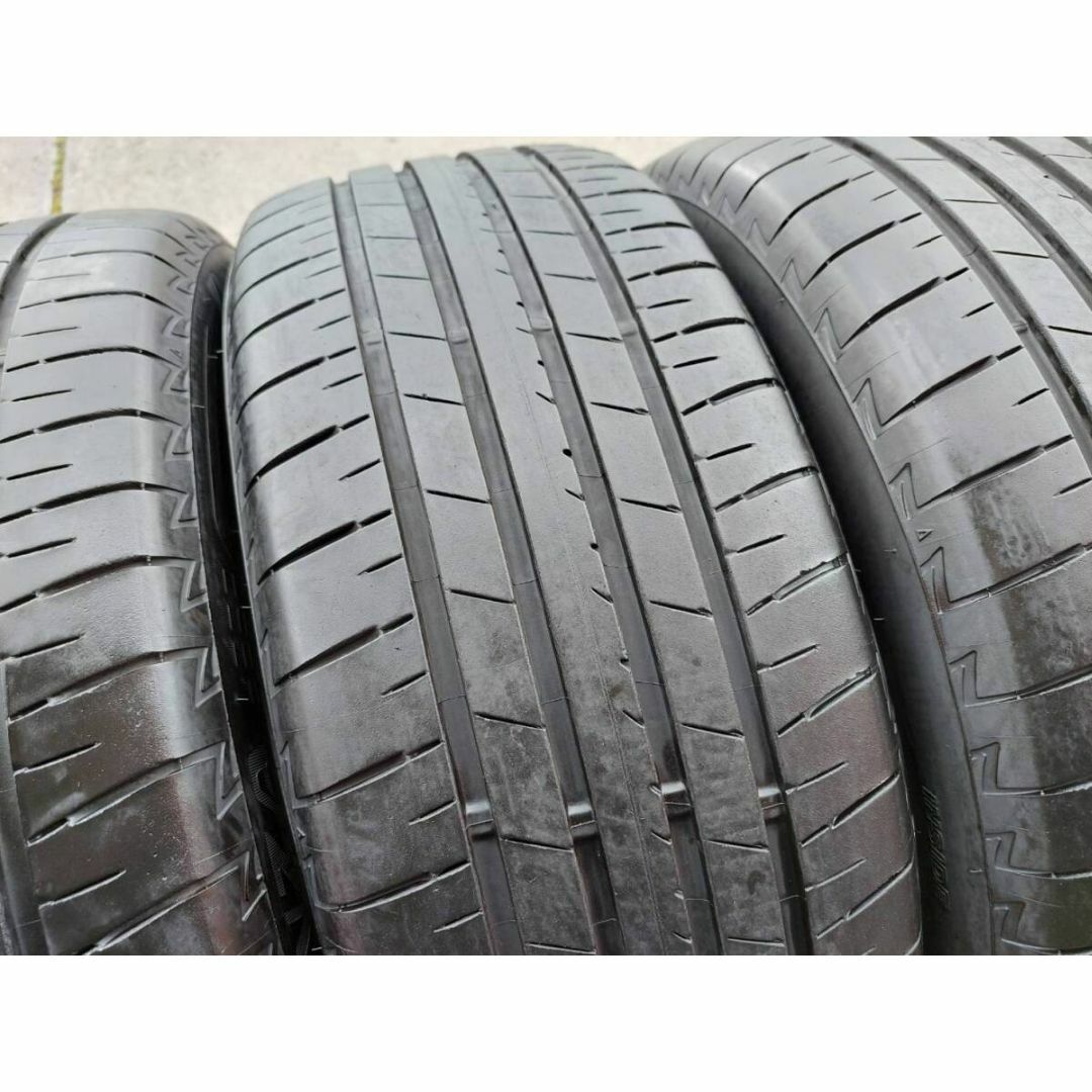 215/55R18　4本　ブリヂストン　CX30、MX30、デュアリスなどに♪ 自動車/バイクの自動車(タイヤ)の商品写真