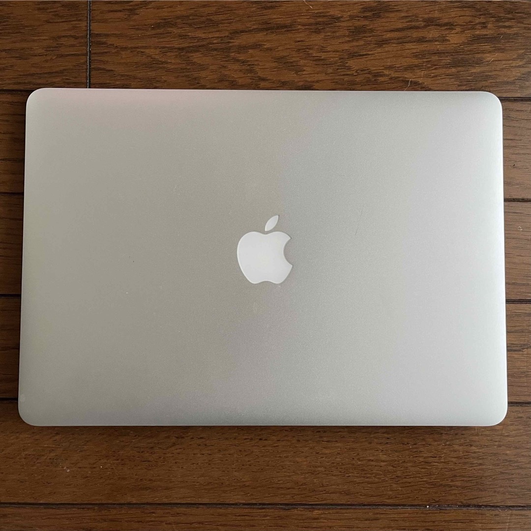 Apple(アップル)のAPPLE MacBook Air MACBOOK AIR MQD32J/A スマホ/家電/カメラのPC/タブレット(ノートPC)の商品写真