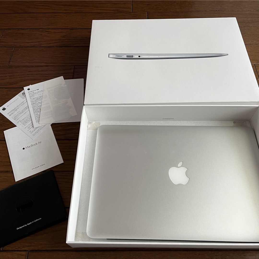 Apple(アップル)のAPPLE MacBook Air MACBOOK AIR MQD32J/A スマホ/家電/カメラのPC/タブレット(ノートPC)の商品写真